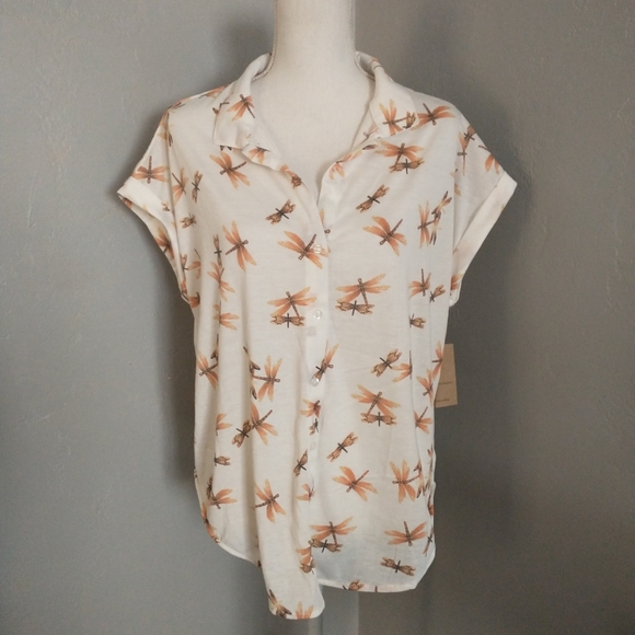 Eden & Olivia Tops - Eden & Olivia.   B
